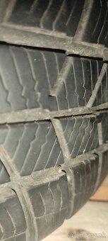 Zimné pneumatiky,disky,puklice - 4