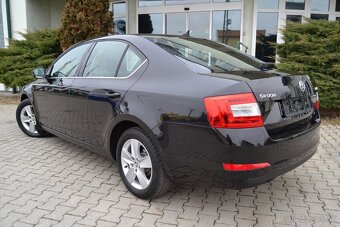 ŠKODA OCTAVIA III 1.6 TDI, BIXENÓNY, SAMOZAPARKOVANIE, R16 - 4