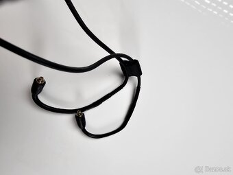 Shure BT1 bezdrátový prijímač pre slúchadlá - 4