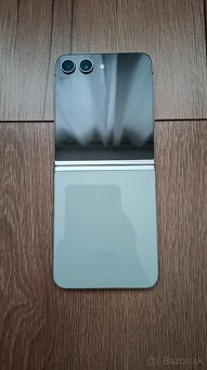 Samsung Galaxy Z Flip 5 512GB - 4