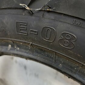 Predám zadnú pneu mitas 1308017 - 4