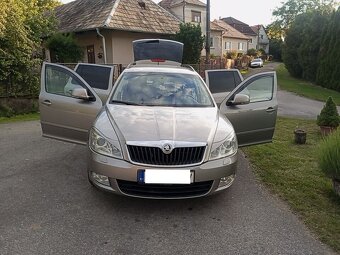 ŠKODA OCTAVIA 2 FL .COMBI 2.0TDI. 103KW. M6. RV2010 - 4