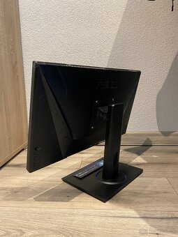 ASUS VG245HE - 4