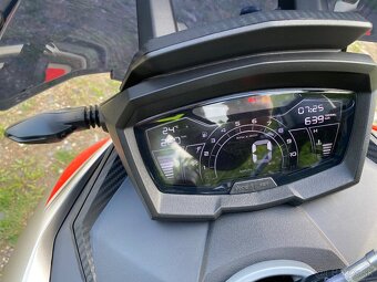 Predám Apriliu SR GT Šport 125 11kw - 4