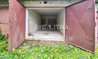 GARÁŽ, PREDAJ, 18M2,UL. 9 MÁJA - BANSKÁ BYSTRICA - 4