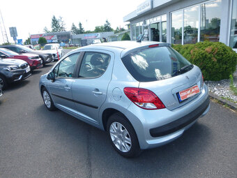 Peugeot 207 1,4i 16v 2010 - 4