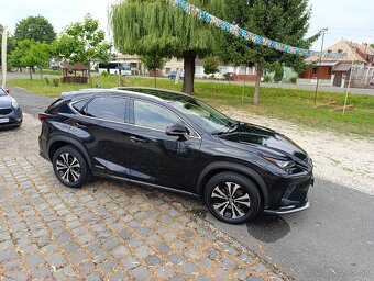 Lexus NX300H 2.5Benzin+HEV Hybrid. 155PS 4X4 DPH - 4
