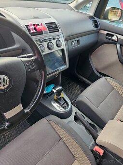 Volkswagen touran - 4