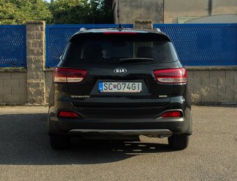 Kia Sorento 2.2 CRDi Platinum A/T - 4