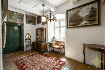 Historický rodinný dom v srdci obce Štiavnické Bane - 4