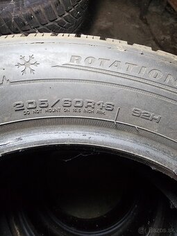 205/60r16 - 4