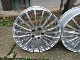 5x112 R18 ET 30x8J stred 70.1 - 4