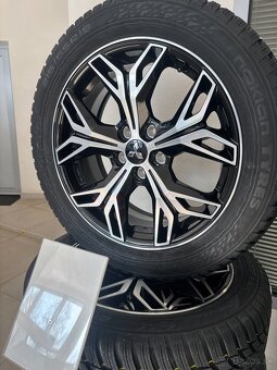 Nokian Snowproof II 215/55/ R18 XL - 4