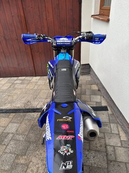 Yamaha YZ450F 2022 - 4