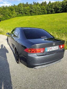 Honda Accord - 4