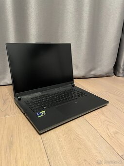 Asus ROG Strix Scar 16 - G634JZ - 4