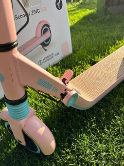 Predám elektrickú kolobežku Ninebot eKickScooter ZING - 4