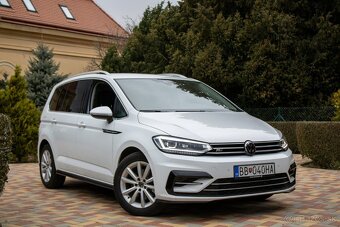 Volkswagen Touran R-Line 1,5 TSI DSG - 4