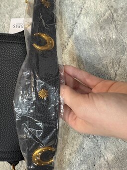 Kabelka Guess - 4