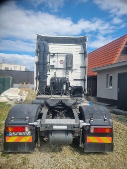 Ťahač Volvo FH 12 + náves Schmitz - 4