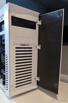 I7 2600, 16gb DDR3, 500gb ssd, R9 390 8gb + monitor - 4
