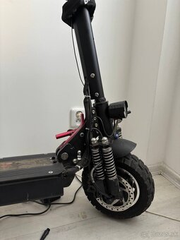 Kolobežka Laotie ES10P - 4
