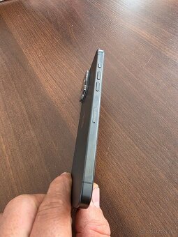 Predám IPhone.15 pro Max 256 GB - 4
