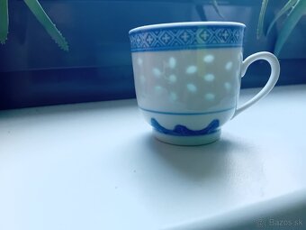 Predám čínsky porcelán kávový a čajový (nekompletný) - 4