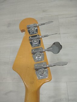 Basgitara - 4