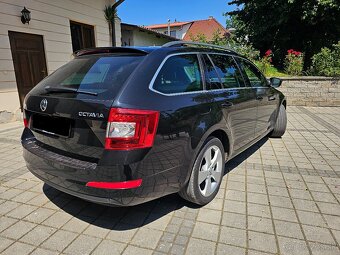 Škoda Octavia Combi 2.0 TDI DSG F1 Style ACC DVD Canton Weba - 4