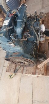 Kubota D1403 - 4