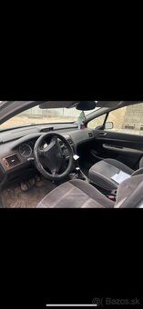 Peugeot 307 SW 2.0 HDi (2004) - 4