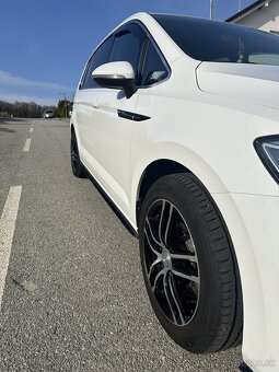 VW Touran R-Line 1,4 TSi 110kw DSG - 4