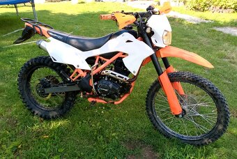 Defender 250cc - 4
