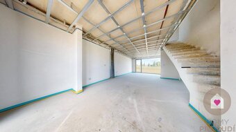 Kráľova pri SENCI-Novostavba 2-podlažného RD s hlinikovými o - 4