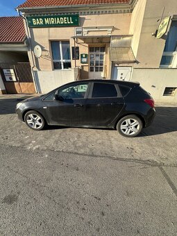 Opel Astra 1.4 T 120kW - 4