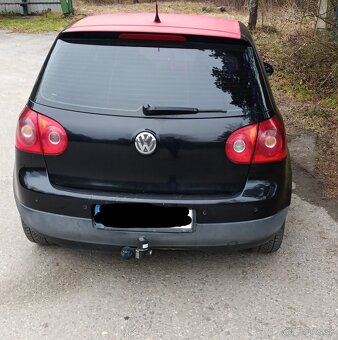 Volkswagen Golf 5 - 4