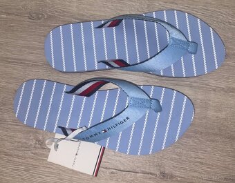Šlapky Tommy Hilfiger v.38 s visačkou bledomodré - 4