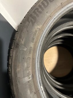 Bridgestone Pneu - 4