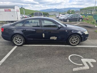 Audi A6 - 4