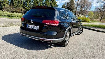 VW Passat Alltrack 2.0TDi SCR BMT DSG Highline 4Motion WEBAS - 4