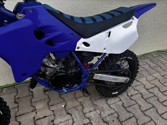 Yamaha yz85 - 4