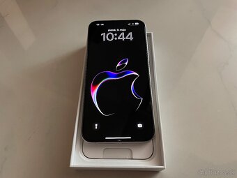 iPhone 15Pro Max - 4