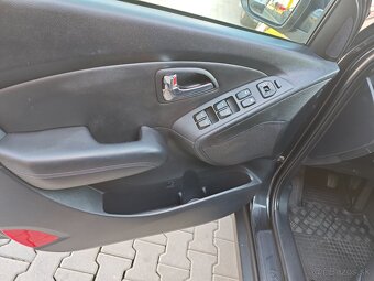 Hyundai ix35 2,0l Benzín - Plyn 4x4 - 4