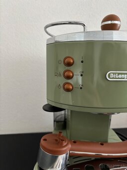 Kávovar Delonghi - 4
