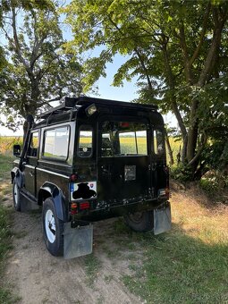 Land Rover 90, Defender - 4