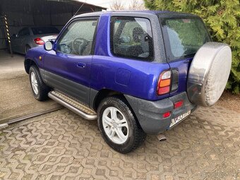 Toyota rav 4x4 - 4