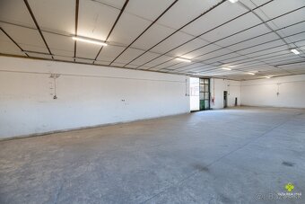 Výrobná hala / skladový priestor na prenájom (256 m²) - 4