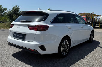 Kia CEED SW 1.5 TGDi M6 Gold - 4
