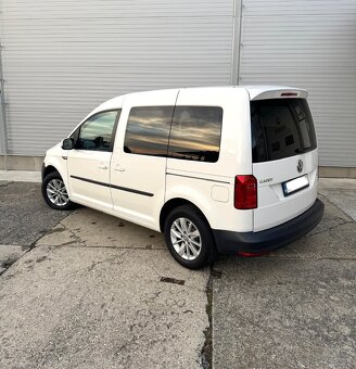 Volkswagen Caddy Trendline 2.0 TDi DSG - 2019 - Odpočet DPH - 4